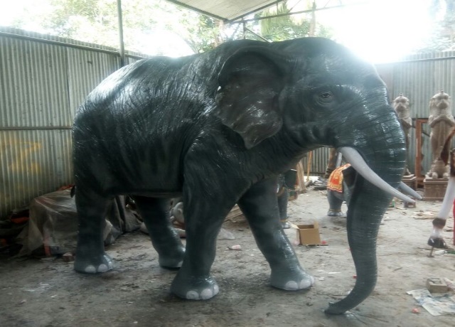 Natural Fiber Life Size Big Elephant Statue 11 feet, For Exterior
