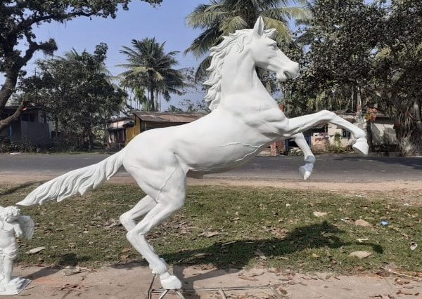 Fiberglass Horse Sculpture - Plutus Art